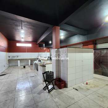 Loja em Ferraz de Vasconcelos, bairro Parque Dourado