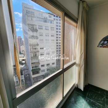 Apartamento em São Paulo, bairro Santa Cecília