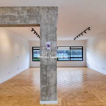 Apartamento em São Paulo, bairro Consolação