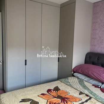 Apartamento em Suzano, bairro Vila Urupês