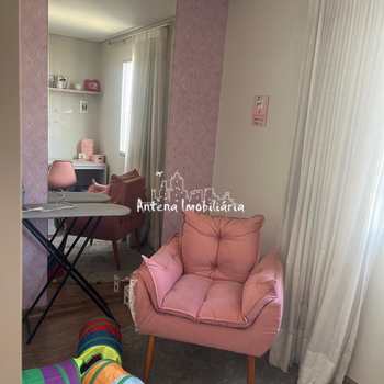 Apartamento em Suzano, bairro Vila Urupês