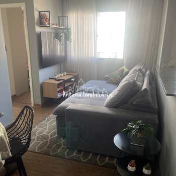 Apartamento em Suzano, bairro Vila Urupês