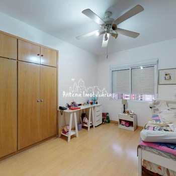 Apartamento em São Paulo, bairro Santa Cecília