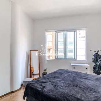 Apartamento em São Paulo, bairro Santa Cecília
