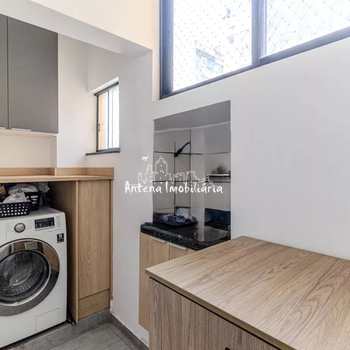 Apartamento em São Paulo, bairro Santa Cecília