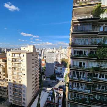 Apartamento em São Paulo, bairro Higienópolis