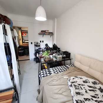 Apartamento em São Paulo, bairro Santa Cecília