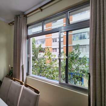 Apartamento em São Paulo, bairro Santa Cecília
