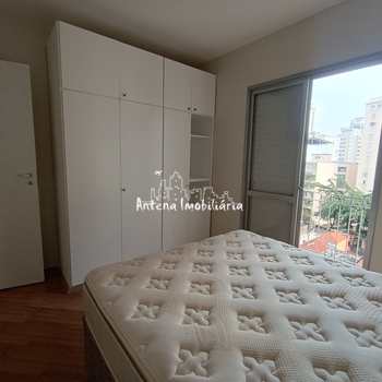 Apartamento em São Paulo, bairro Santa Cecília