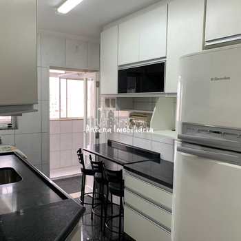 Apartamento em São Paulo, bairro Santa Cecília