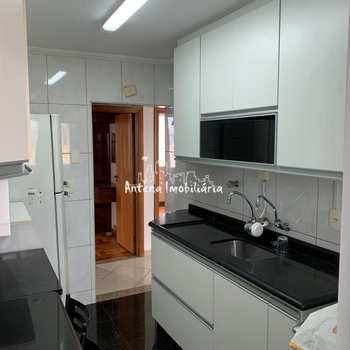 Apartamento em São Paulo, bairro Santa Cecília