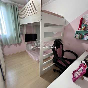 Apartamento em Ferraz de Vasconcelos, bairro Ferraz de Vasconcelos