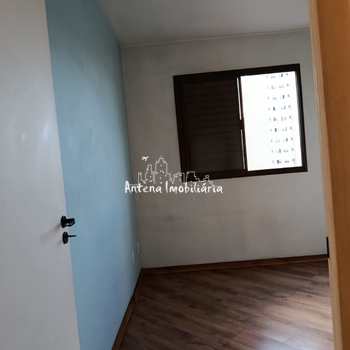 Apartamento em São Paulo, bairro Cangaíba