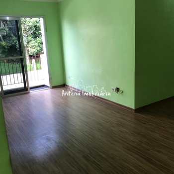 Apartamento em Ferraz de Vasconcelos, bairro Vila Solar