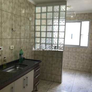 Apartamento em Ferraz de Vasconcelos, bairro Vila Solar