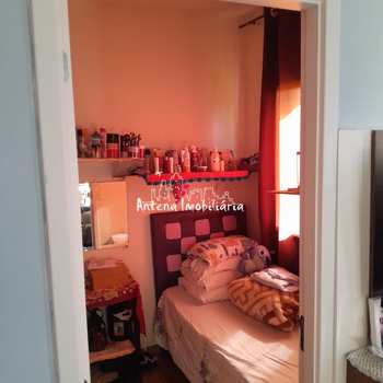 Apartamento em São Paulo, bairro Guaianazes