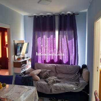 Apartamento em São Paulo, bairro Guaianazes
