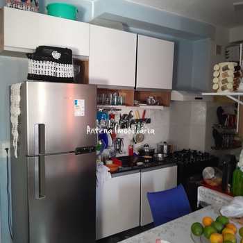 Apartamento em São Paulo, bairro Guaianazes