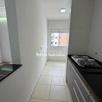 Apartamento em Ferraz de Vasconcelos, bairro Vila das Nações
