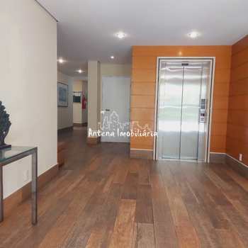Apartamento em São Paulo, bairro Santa Cecília