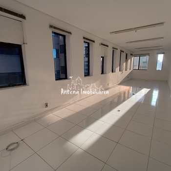 Sala Comercial em São Paulo, bairro Santa Cecília