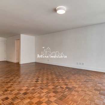 Apartamento em São Paulo, bairro Higienópolis