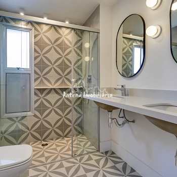 Apartamento em São Paulo, bairro Higienópolis