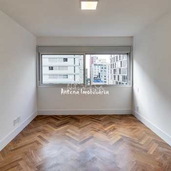 Apartamento em São Paulo, bairro Higienópolis