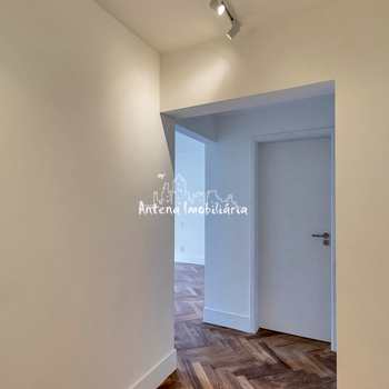 Apartamento em São Paulo, bairro Higienópolis