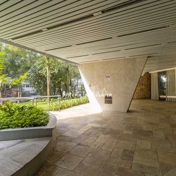 Apartamento em São Paulo, bairro Higienópolis