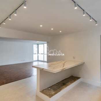 Apartamento em São Paulo, bairro Higienópolis