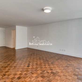 Apartamento em São Paulo, bairro Higienópolis
