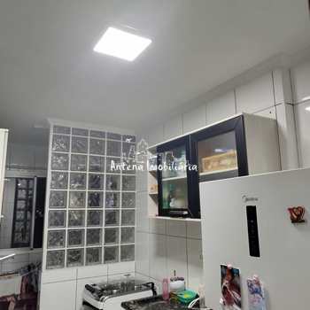 Apartamento em Ferraz de Vasconcelos, bairro Vila Solar