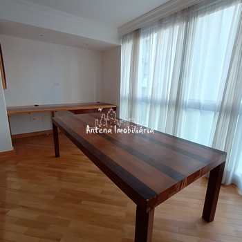 Apartamento em São Paulo, bairro Jardins