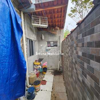 Casa de Condomínio em Ferraz de Vasconcelos, bairro Jardim Temporim
