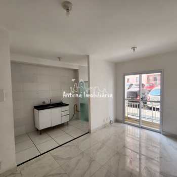 Apartamento em Ferraz de Vasconcelos, bairro Jardim Rodrigues Alves