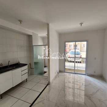 Apartamento em Ferraz de Vasconcelos, bairro Jardim Rodrigues Alves