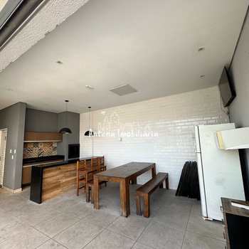 Apartamento em Ferraz de Vasconcelos, bairro Vila Romanópolis