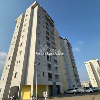 Apartamento em Ferraz de Vasconcelos, bairro Vila Romanópolis