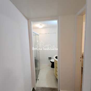 Apartamento em São Paulo, bairro Santa Cecília