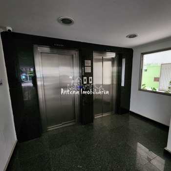 Apartamento em São Paulo, bairro Santa Cecília