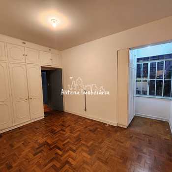Apartamento em São Paulo, bairro Higienópolis
