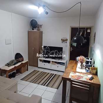 Apartamento em São Paulo, bairro Santa Cecília