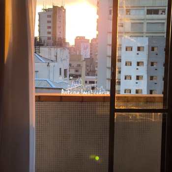 Apartamento em São Paulo, bairro Santa Cecília