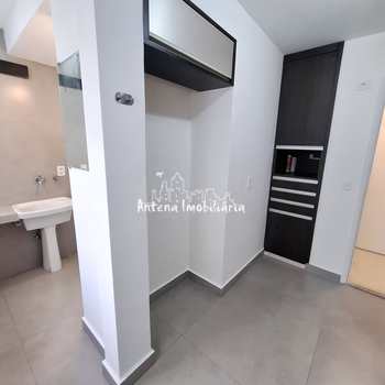Apartamento em São Paulo, bairro Bela Vista