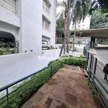 Apartamento em São Paulo, bairro Bela Vista