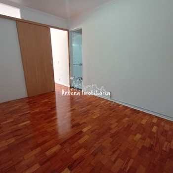 Apartamento em São Paulo, bairro Santa Cecília