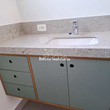 Apartamento em São Paulo, bairro Santa Cecília