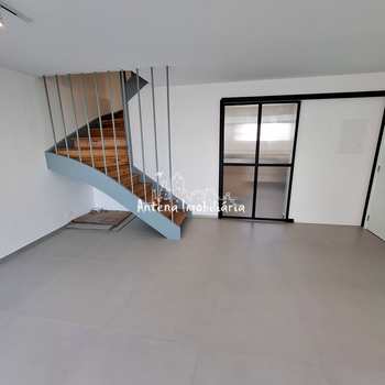Apartamento em São Paulo, bairro Santa Cecília