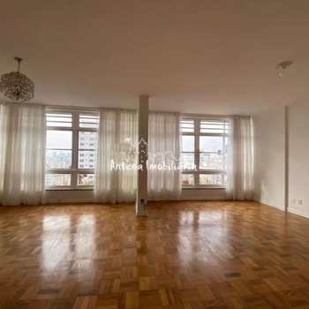 Apartamento em São Paulo, bairro Higienópolis